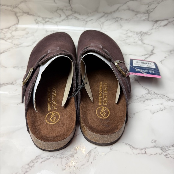 White Mountain Women’s  Suede Buckle Loafers - Chocolate US Size 6 - Picture 4 of 9